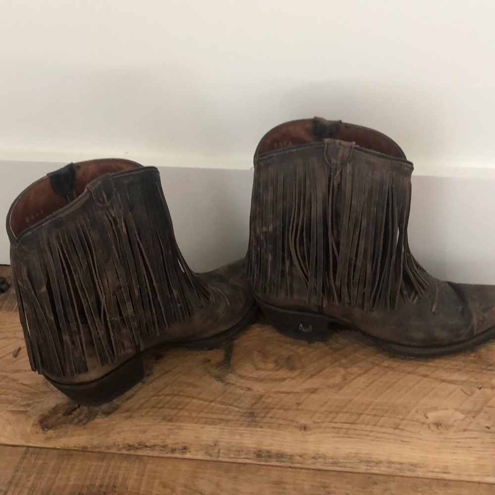 Fridge cowgirl boots.